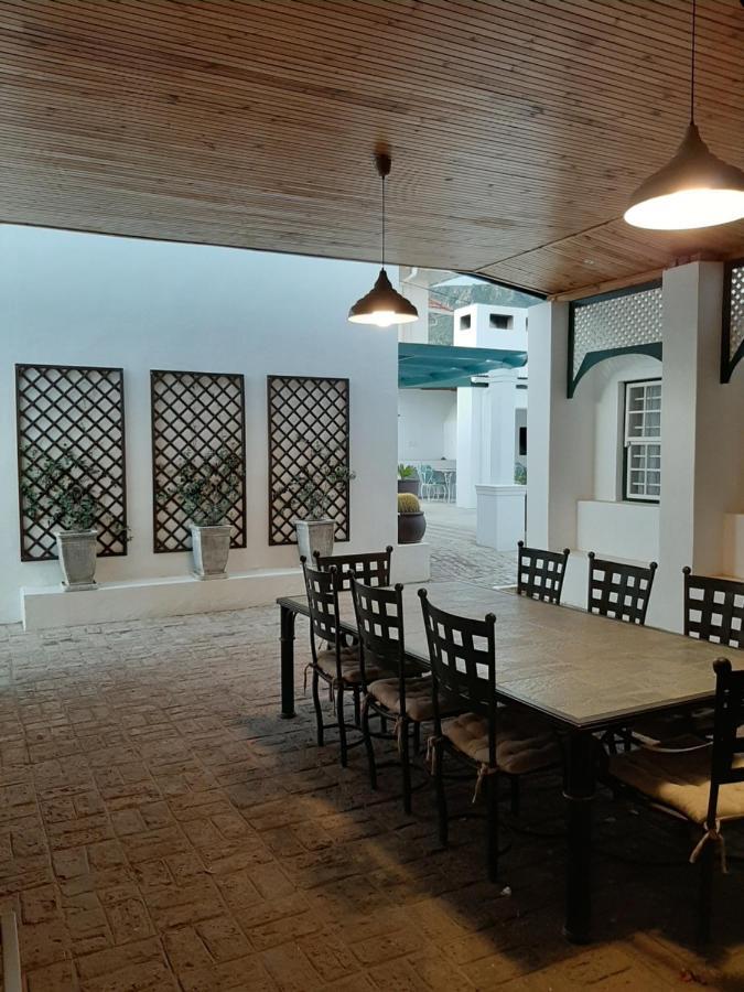 De Graaff Manor Hotel Ngoại thất bức ảnh
